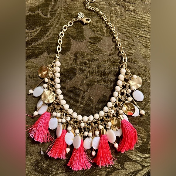 Jewelry - White and Pink Necklace
